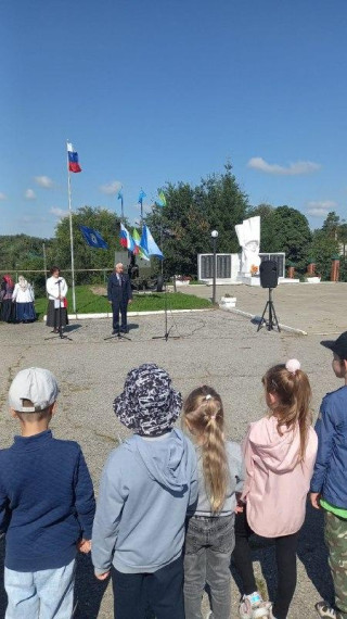 Отметили День флага.